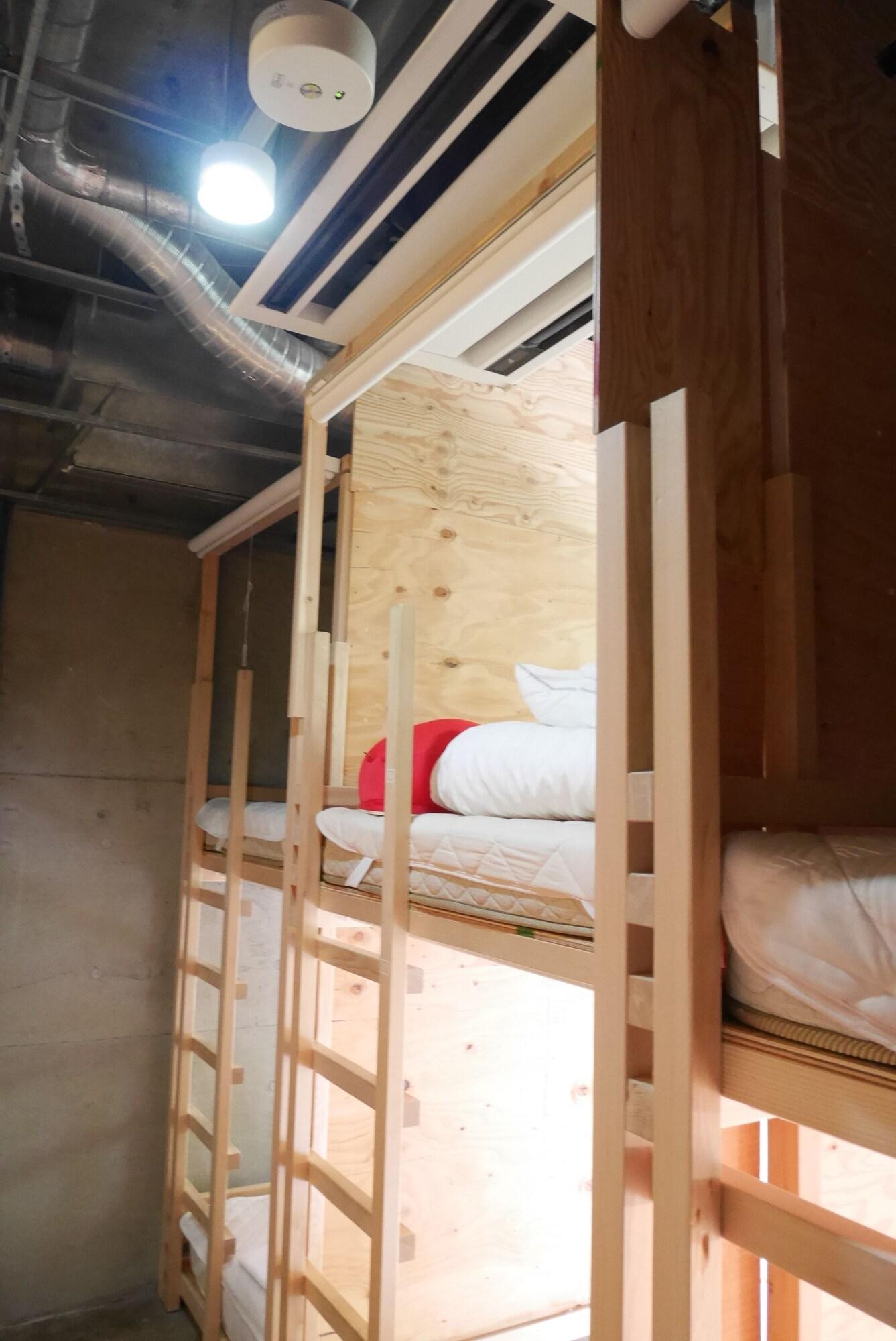Auberge de jeunesse Artnshelter à Tōkyō Extérieur photo
