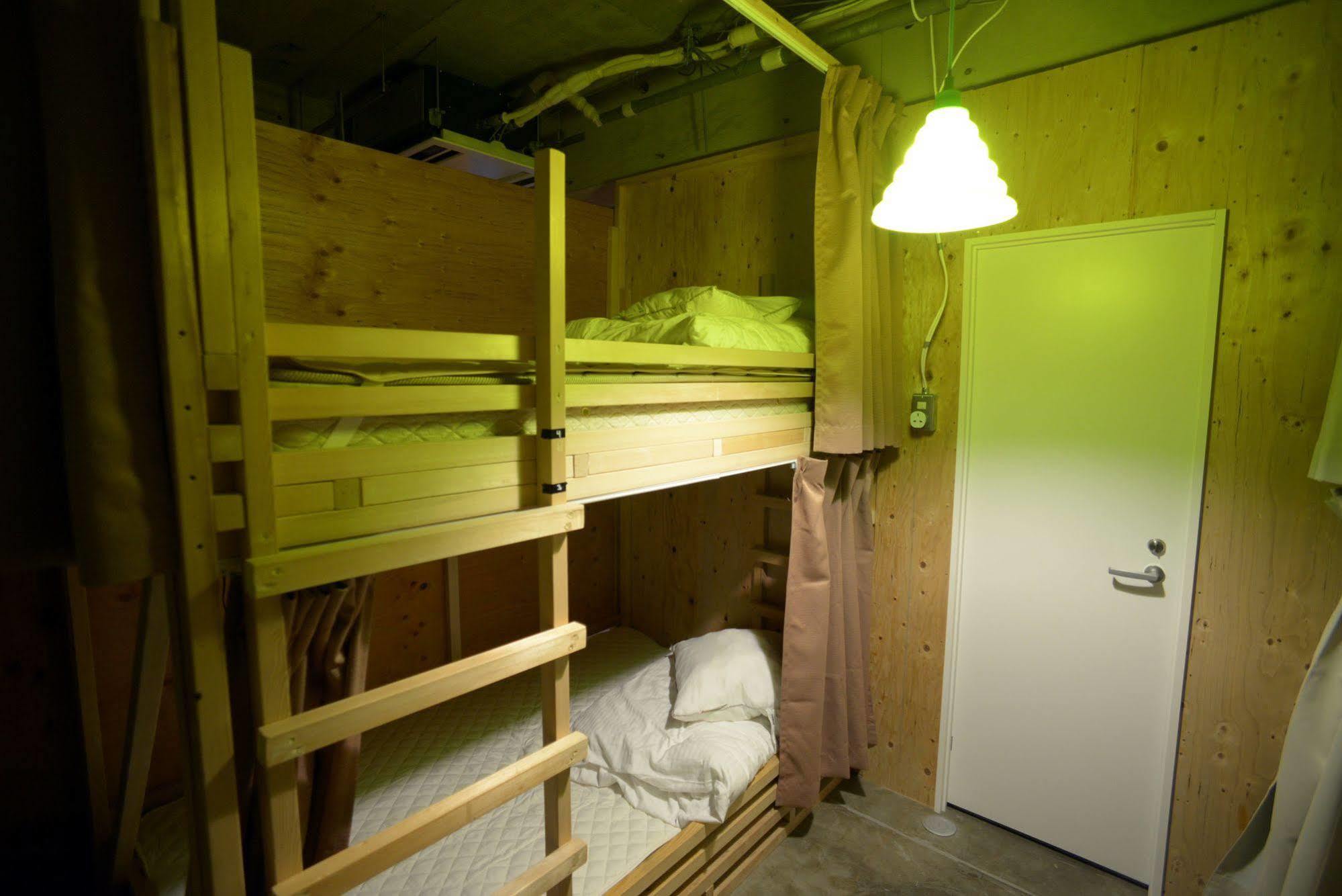 Auberge de jeunesse Artnshelter à Tōkyō Extérieur photo